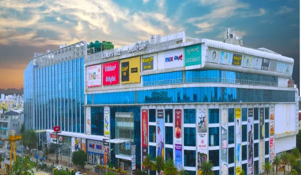 Featured Image of Elements Mall Featured Image of Elements Mall