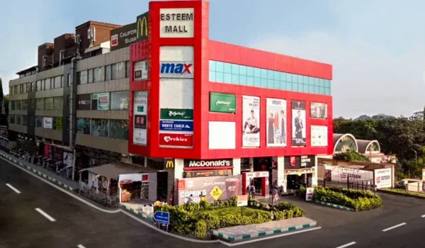 Featured Image of Esteem Mall Featured Image of Esteem Mall